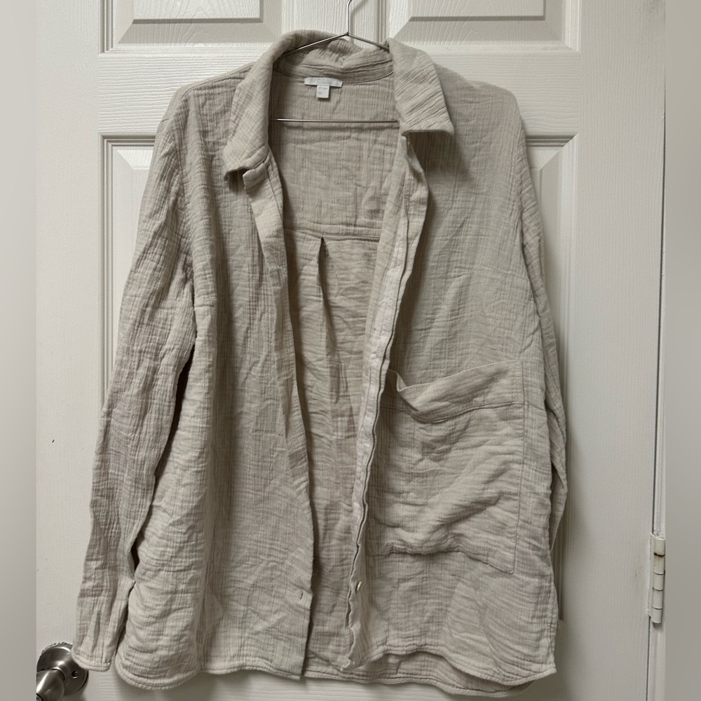 COS Women’s Shirt. Offwhite/cream.